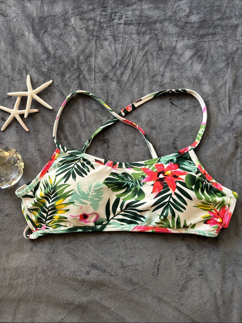 Tropical Floral pattern Cross-Back Strappy Bikini Top
